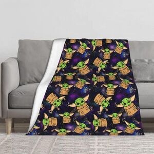 50x40 inch Baby Yoda Patterned Fleece Blanket